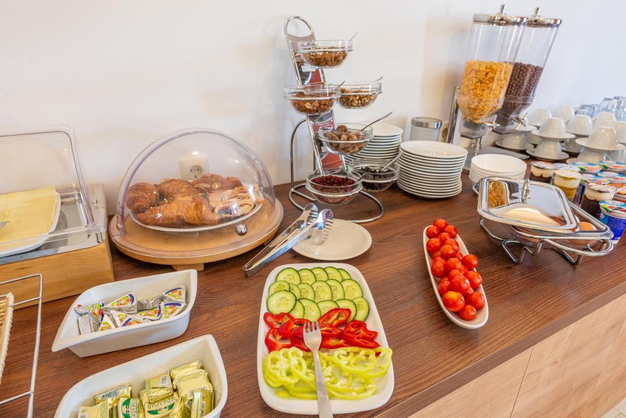 Bed & Breakfast Maki Biograd Na Moru Exterior foto