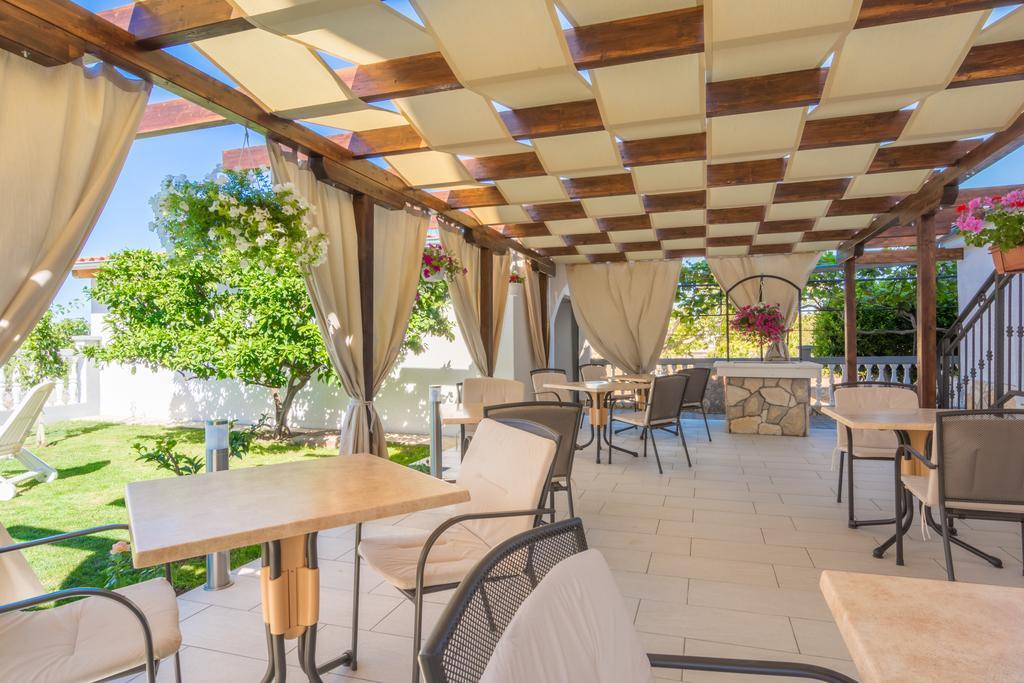 Bed & Breakfast Maki Biograd Na Moru Exterior foto